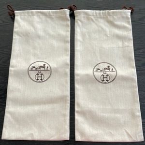 Hermes pair of dust bag